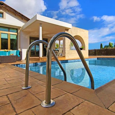 Villa Merry Ayia Napa Luaran gambar